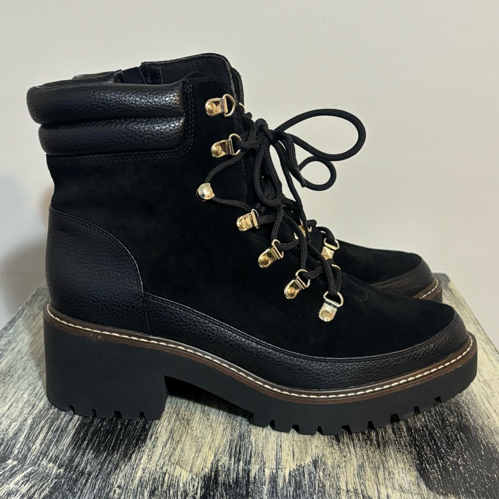Giani Bernini Maddyson Lace-Up Lug Sole Ankle Boots | Womens Size 11